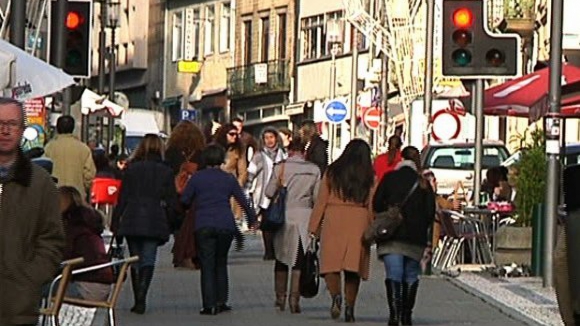 Eurostat mostra que taxa de desemprego em Portugal atingiu novo pico de 17,8% em Abril