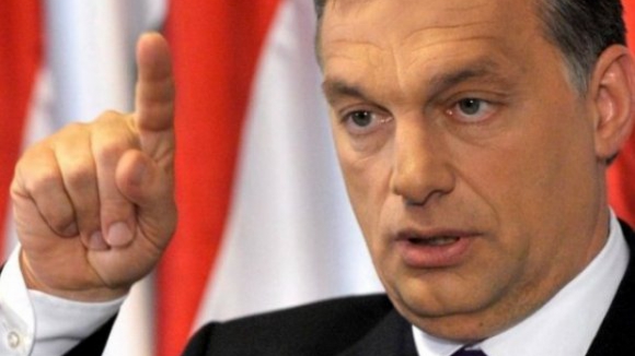 Primeiro-Ministro húngaro compara Parlamento Europeu a "império soviético"