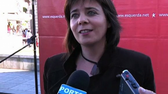 Catarina Martins apela a socialistas para formarem "alternativa à esquerda"