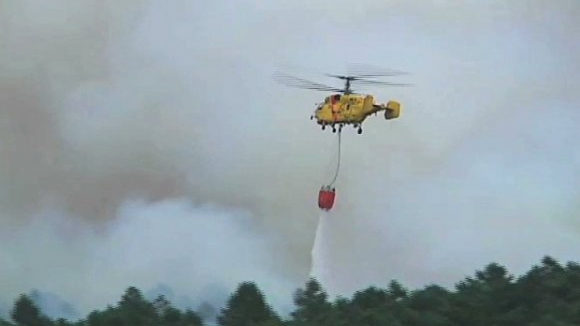 Accionado helicóptero para combate ao fogo em Caminha