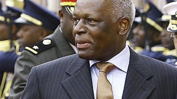 Ministro angolano diz que Portugal deve esforçar-se para melhorar relações