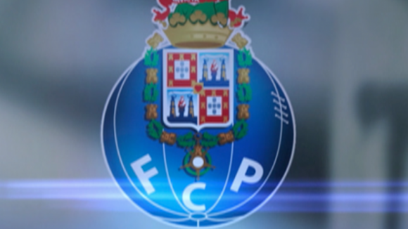 FC Porto a 10 cede derrota aos 85 minutos contra o Zenit