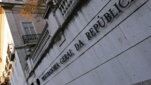 PGR instaura inquérito disciplinar a procurador que arquivou caso de vice angolano