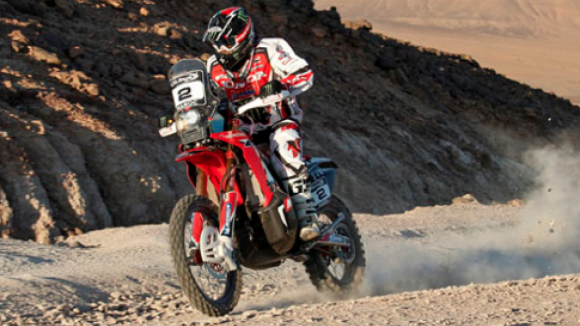 Paulo Gonçalves abandona Dakar 2014 com a mota em chamas