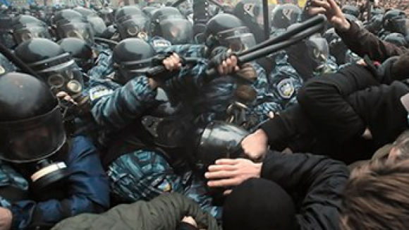 Ministra da Justiça da Ucrânia ameaça instaurar estado de emergência
