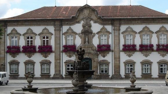 Câmara de Braga remete à consciência de cada um pagar ou não parcómetros