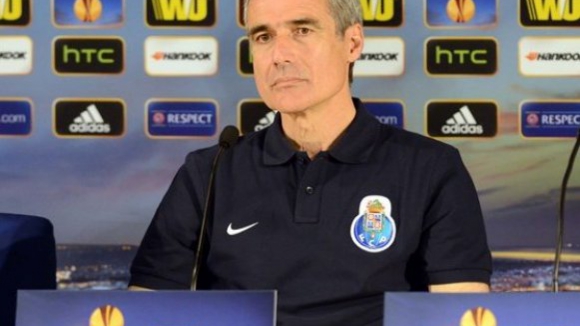 Luís Castro quer dedicar a Helton passagem do FC Porto aos "quartos" da Liga Europa