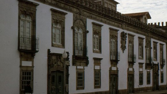 Viana do Castelo avança com "todos os procedimentos jurídicos" para travar venda da EGF