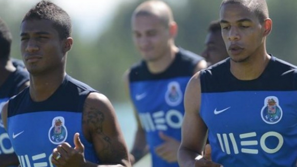 FC Porto reforçado por dois "B" no arranque da preparação para a Luz