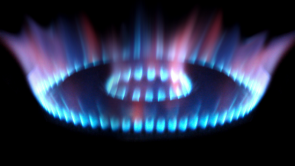 Gás natural deverá aumentar 2,4% a partir de Julho para famílias em mercado regulado