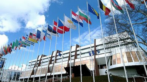Polémica sobre Conselho de Ministros no sábado domina primeiro dia da campanha eleitoral às europeias