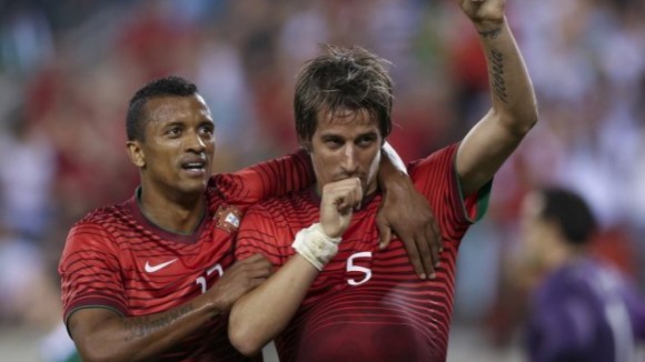 Portugal goleia República da Irlanda por 5-1, no adeus aos EUA