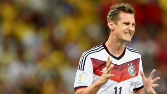 Golo histórico de Klose salva Alemanha de perder com o Gana