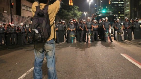 Protestos em São Paulo para exigir libertação de detidos em manifestação