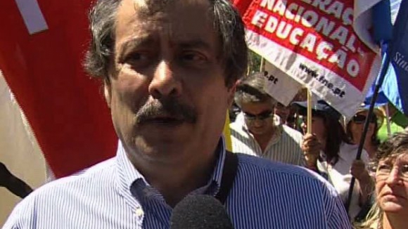 Mário Nogueira diz que Nuno Crato não tem "estatura democrática" para ser ministro