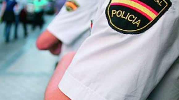 PJ pede ajuda a autoridades espanholas para identificar corpo encontrado em Viana