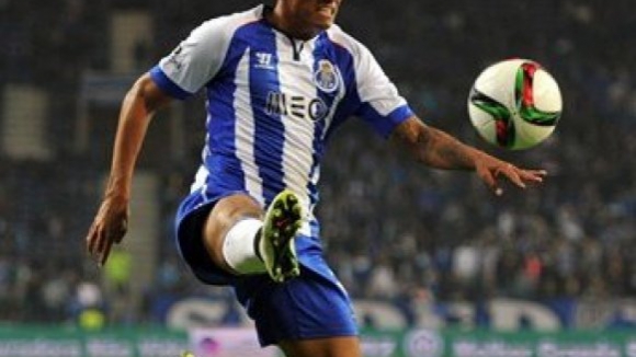 FC Porto goleia Vitória de Setúbal e isola-se provisoriamente no segundo lugar