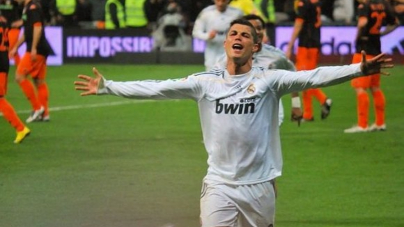 Cristiano Ronaldo eleito melhor futebolista de 2014 pelo The Guardian