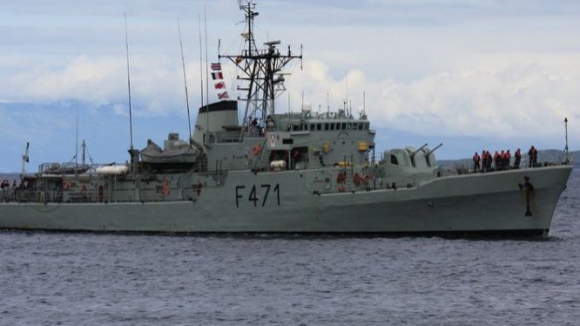 Marinha avalia condições para buscas dos pescadores desaparecidos em Sintra