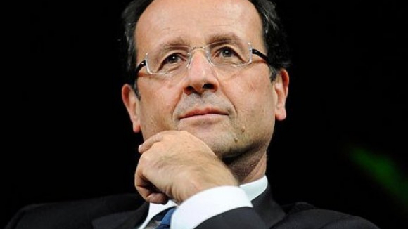 Hollande assegura aos judeus franceses que França é a pátria deles