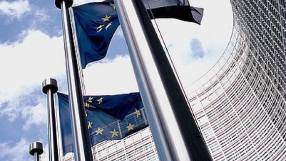 Comissão Europeia considera "suficientemente completa" lista oficial de reformas da Grécia