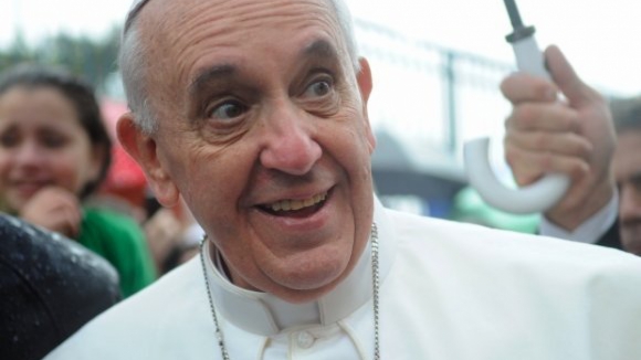 Papa denuncia a "intolerável brutalidade" na Síria e Iraque