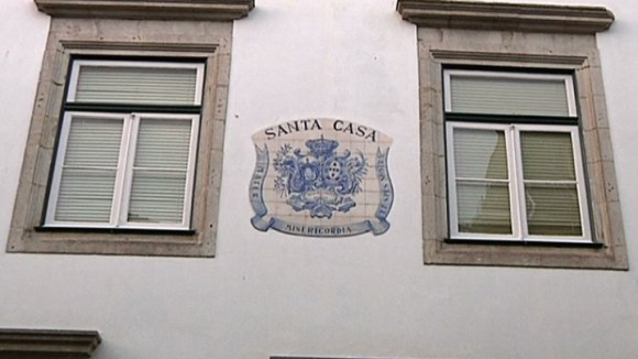Sindicato diz que Santa Casa vai despedir 300 trabalhadores mas instituição nega
