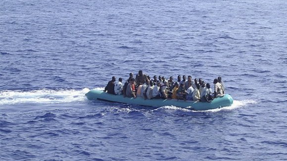 Mediterrâneo com 30 vezes mais migrantes mortos em 2015 que em 2014