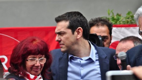 Tsipras confiante num acordo "sem repetir erros do passado"