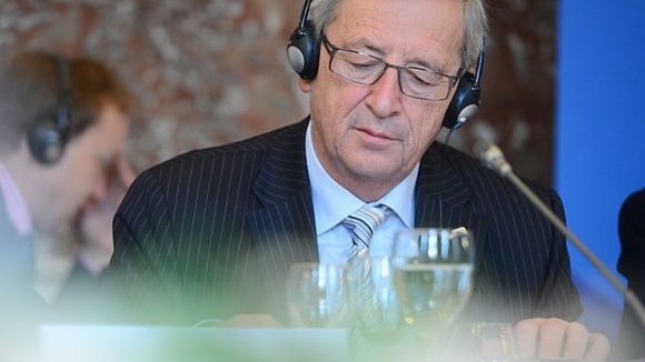 Juncker revela que Portugal não quis discutir alívio da dívida grega antes das eleições