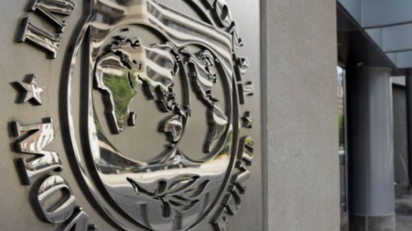 FMI alerta que pode ser preciso adiar ou cancelar extinção da sobretaxa de IRS