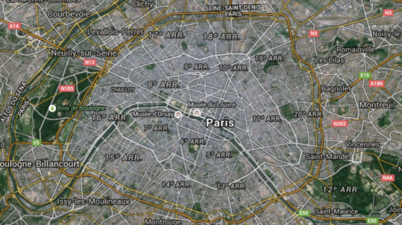 Oito mortos em incêndio em prédio de habitação em Paris