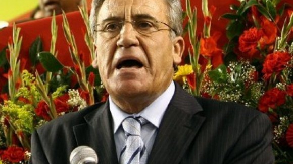 Jerónimo autoexclui-se de uma candidatura presidencial em 2016