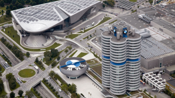 Acções da BMW caem 5,70% após suspeitas de que ultrapassa nível de emissões poluentes