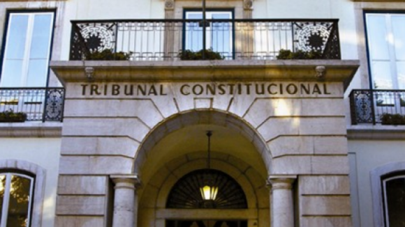 Tribunal Constitucional reverte subvenções vitalícias a ex-políticos