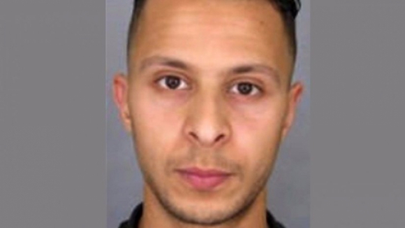 Salah Abdeslam detido em Bruxelas, afirmam fontes policiais