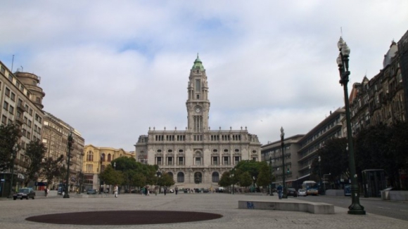 Impostos e estacionamento aumentam receitas da Câmara do Porto no primeiro trimestre