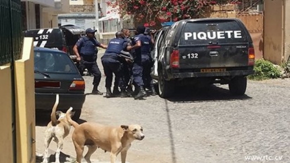 Tristeza, medo e desconfiança uma semana após mortes em posto militar em Cabo Verde