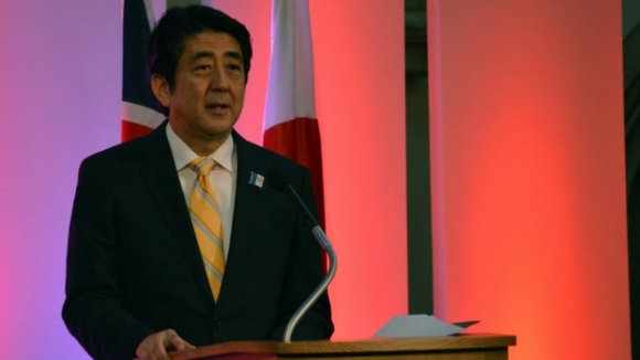 Brexit: PM do Japão diz que incerteza ainda persiste nos mercados