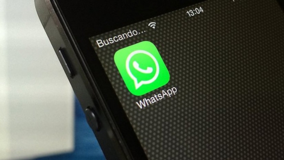 WhatsApp vai partilhar com Facebook números de telefone dos seus utilizadores