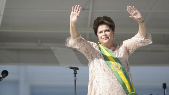 Dilma Rousseff perde mandato presidencial