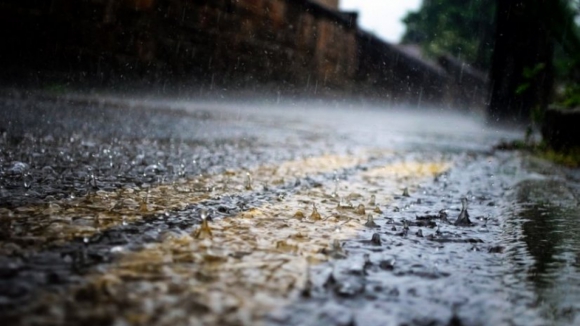 Dezasseis distritos do país sob 'Aviso Amarelo' devido à chuva e vento forte