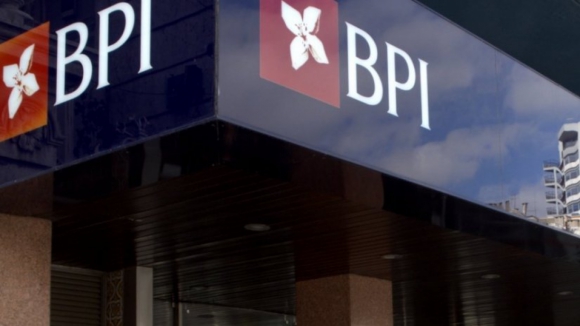 Mais de 50 trabalhadores vão sair da sucursal em França do BPI