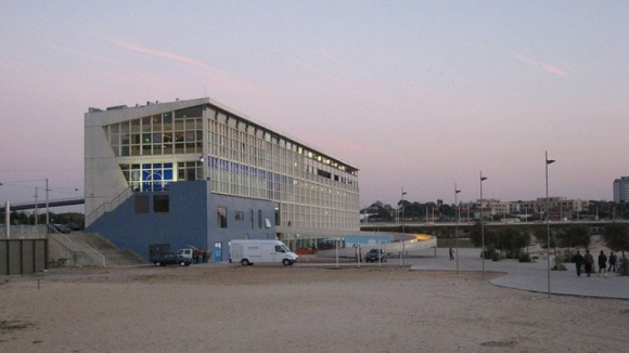 Edifício Transparente no Porto não tem comprador