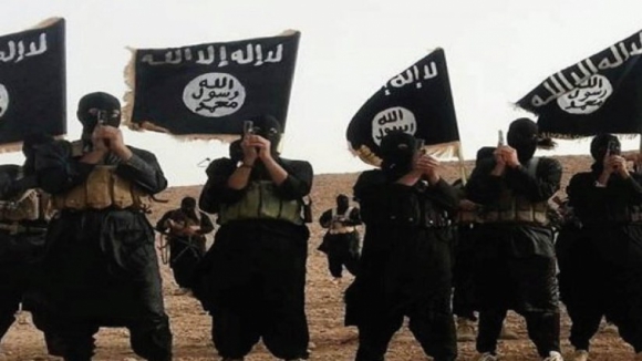 Atentado do Estado Islâmico mata 15 guardas em posto fronteiriço no Iraque