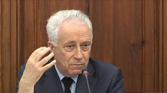 BE avança com projeto de resolução pela demissão do governador do Banco de Portugal