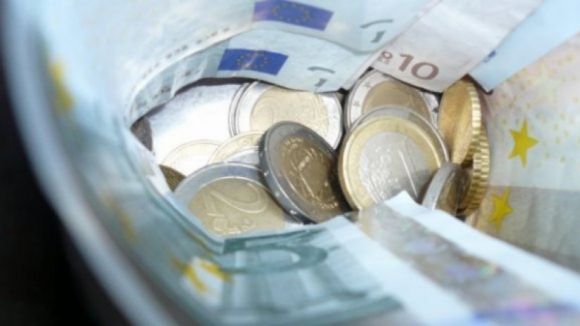 Suíça bloqueou 150 milhões de euros de pessoas suspeitas de lavagem de dinheiro