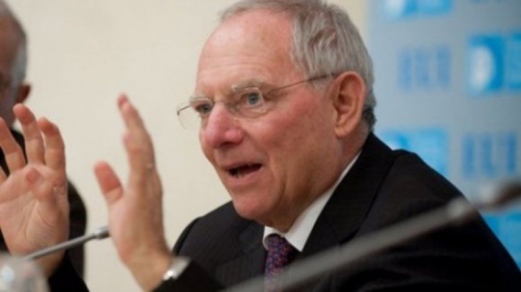Schäuble defende presidente do Eurogrupo e diz que justificações foram suficientes