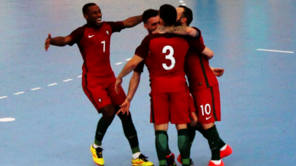 Portugal vence Letónia no arranque da qualificação para o Europeu de futsal