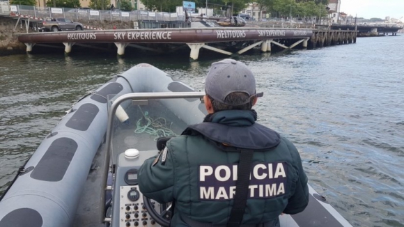 Homem de 29 anos resgatado do rio Douro